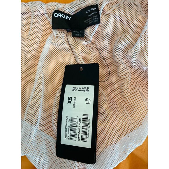 Oakley Oneblock 18 Beachshort, XS New With Tags - Picture 7 of 7